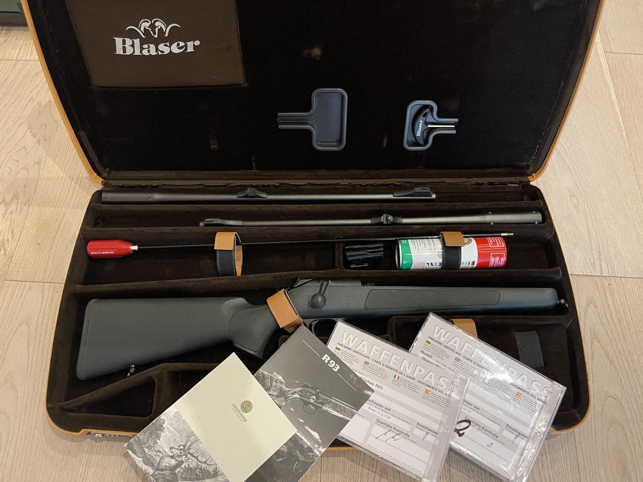 BLASER R93